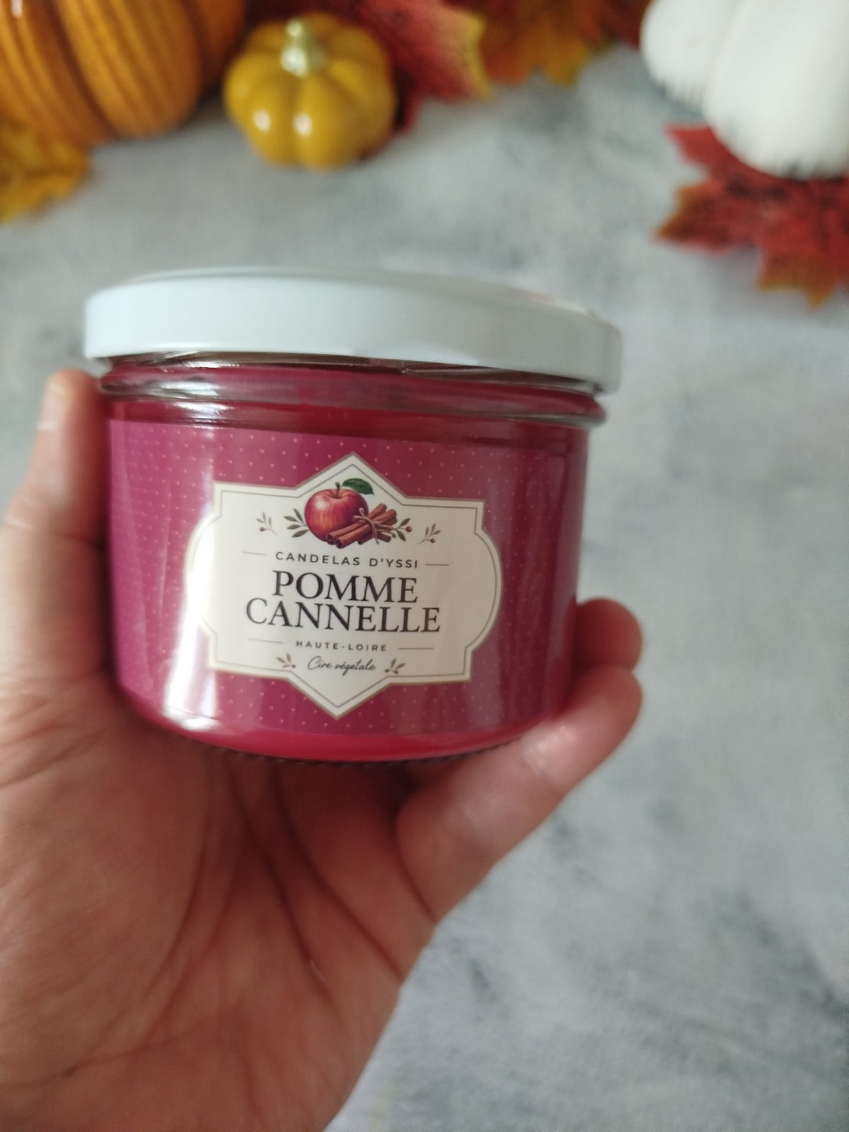La P’tite Essentielle - Pomme Cannelle Candelas d'Yssi
